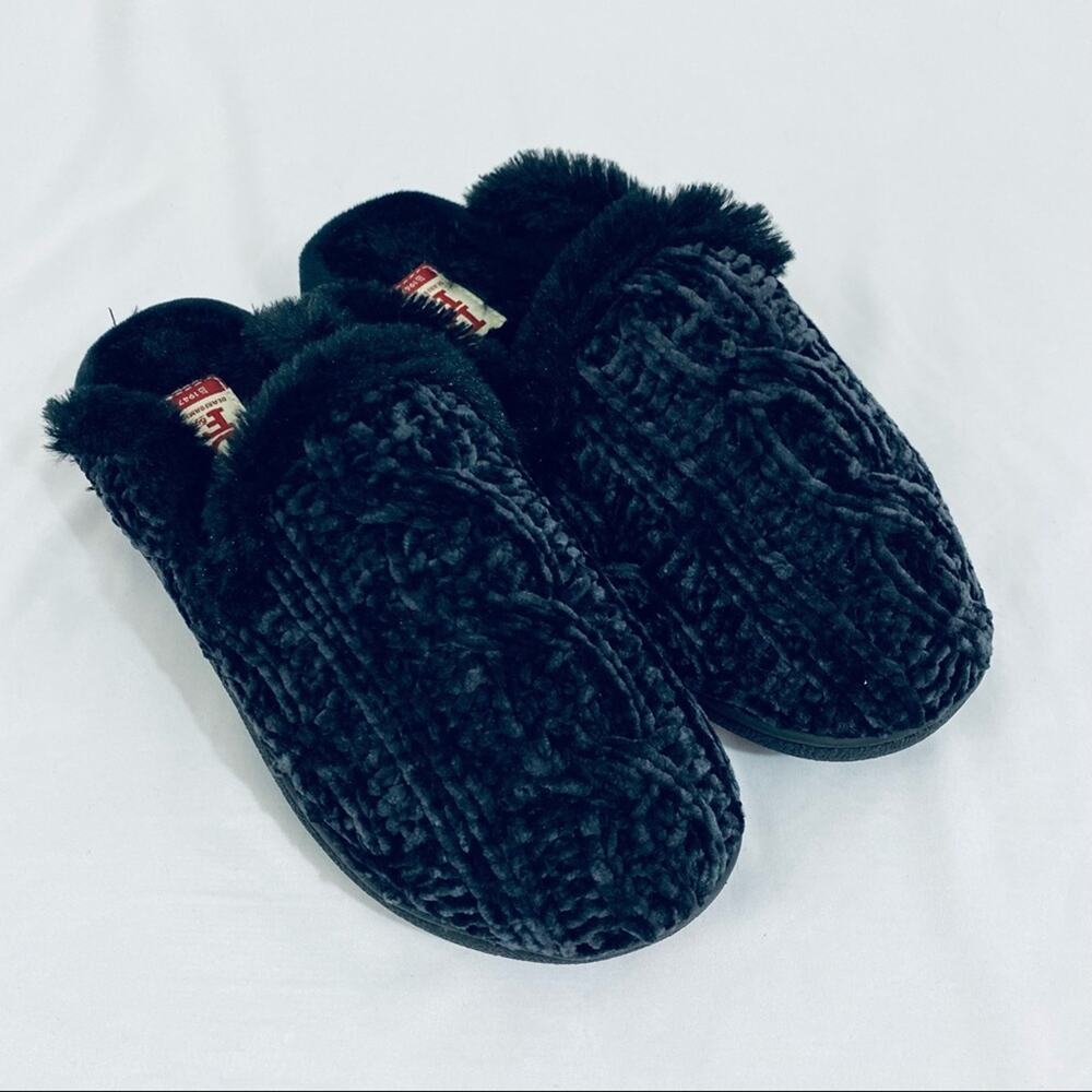 NWOT Dearfoam Slippers Size Small (5/6)